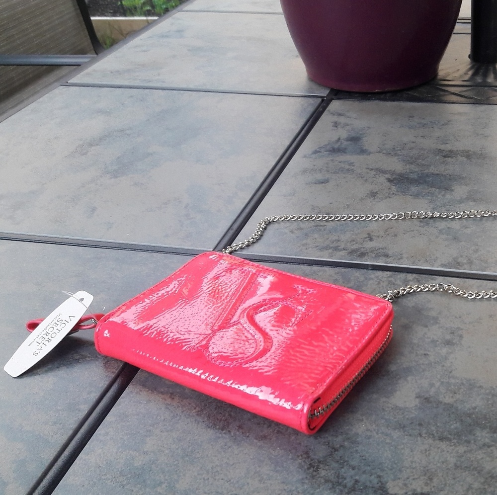 $12 sale Victoria's Secret Cross Body Card Case - Picture 1 of 5